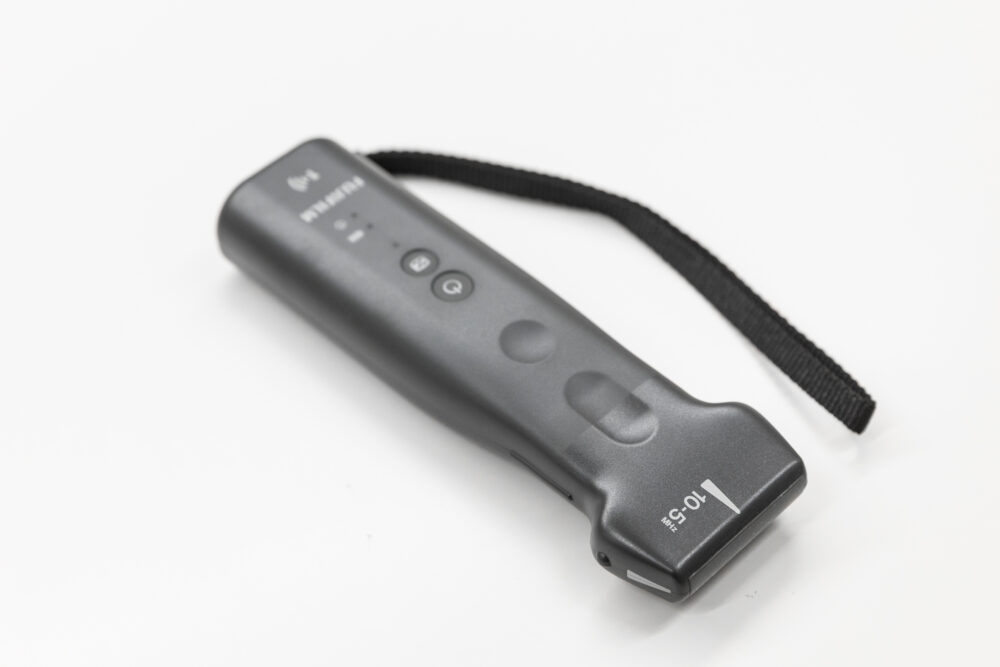 ワイヤレス超音波画像診断装置 iViz air