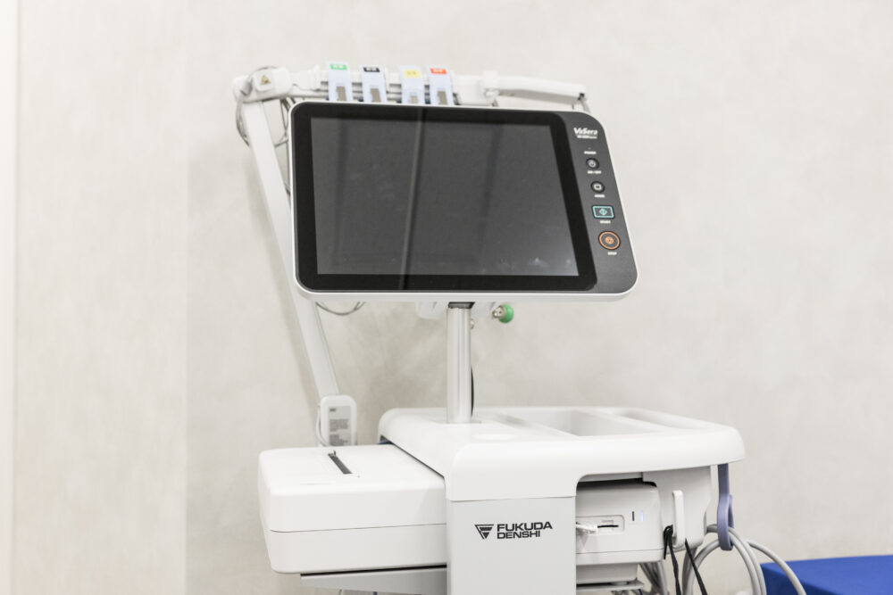 血圧脈波検査装置 (CAVI ABI TBI)・心電図検査
